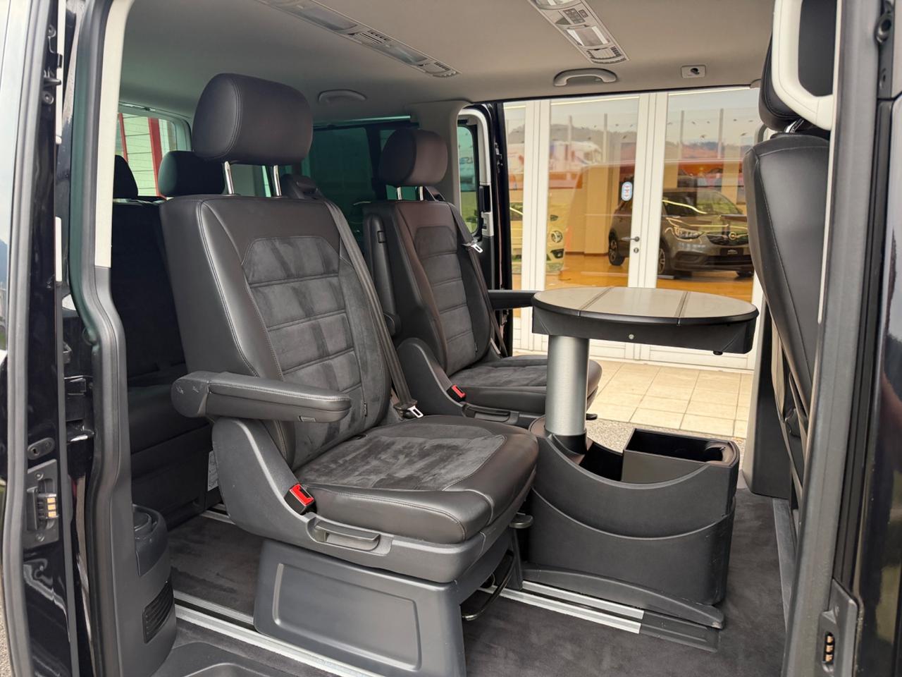 Volkswagen Multivan T6 - DSG 4x4 BULLI FULL