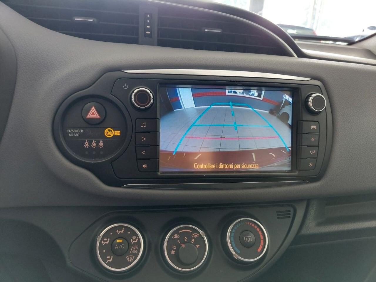 Toyota Yaris 1.0 5 porte Lounge KM 56.600