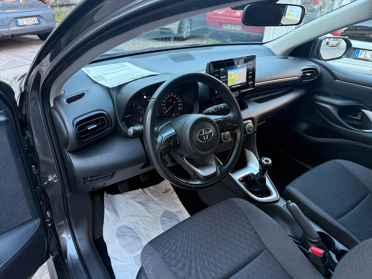 Toyota Yaris 1.0 5 porte Active