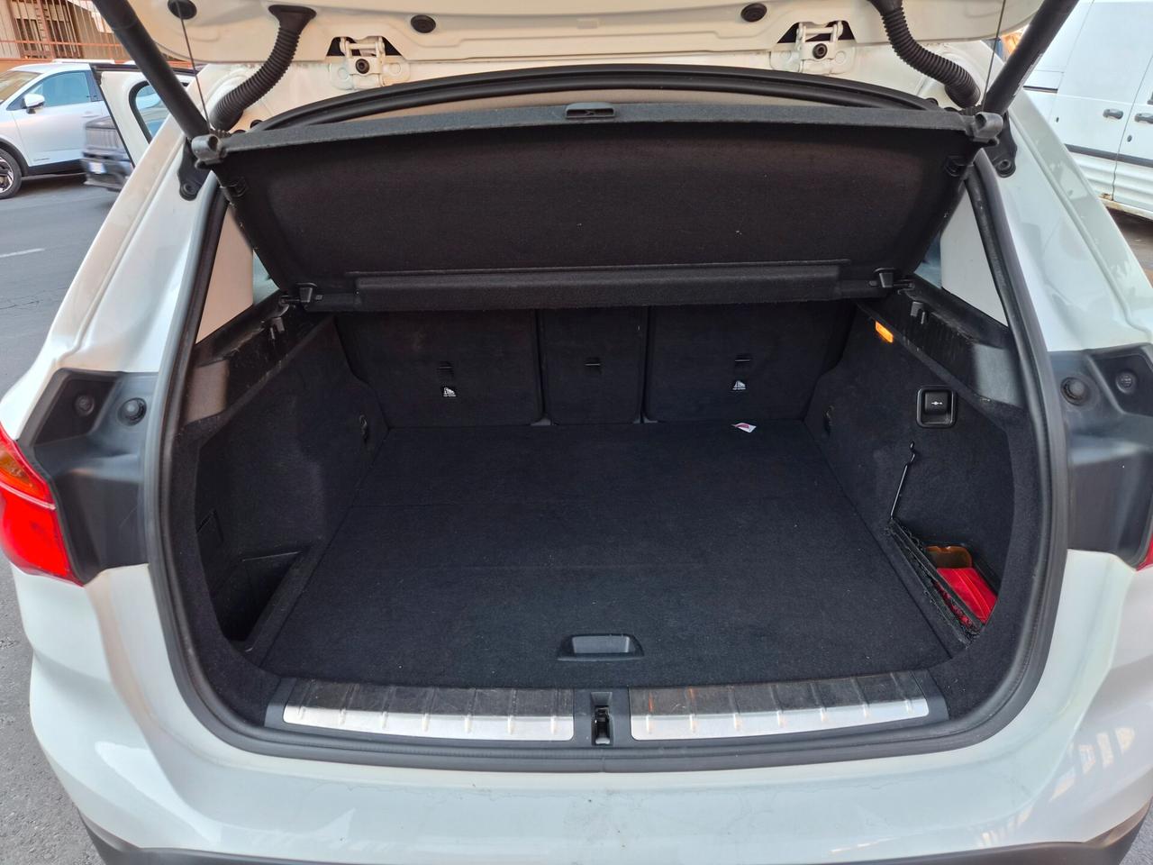Bmw X1 sDrive16d Sport