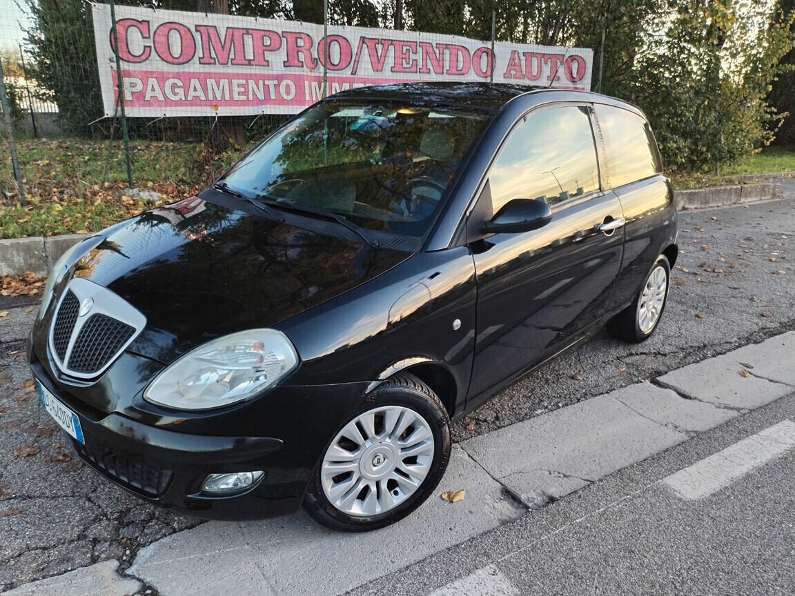 Lancia Ypsilon 1.2 8V MOMO DESIGN 91800KM 9/2006