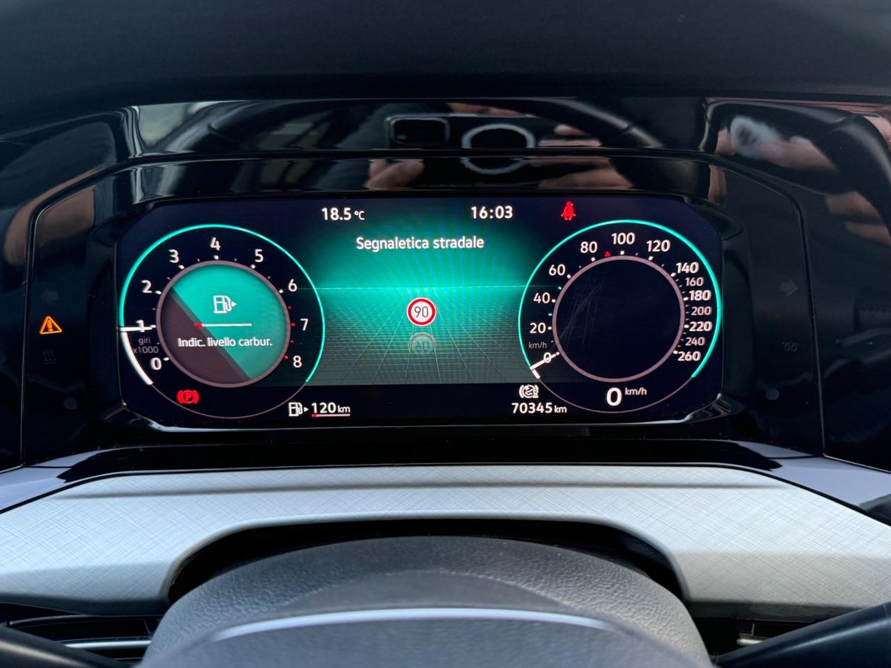 Volkswagen Golf 1.0 TSI EVO Life OK NEOPATENTATI