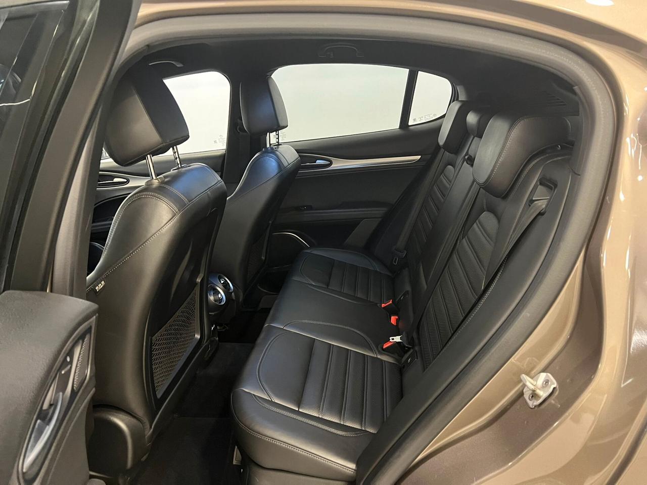 Alfa Romeo Stelvio 2.2 210 CV AT8 Q4 Executive 2018