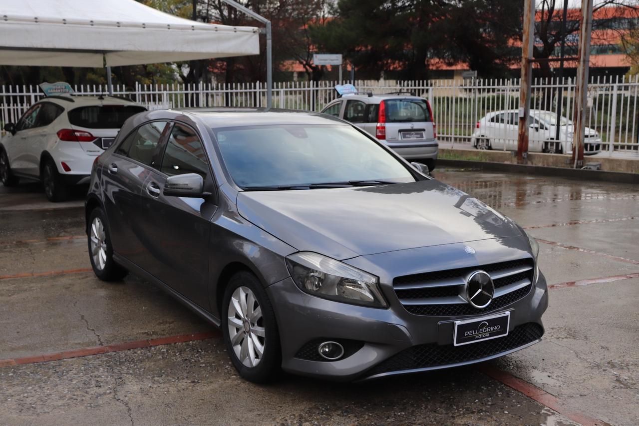 Mercedes-benz A 180 A 180 BlueEFFICIENCY Premium