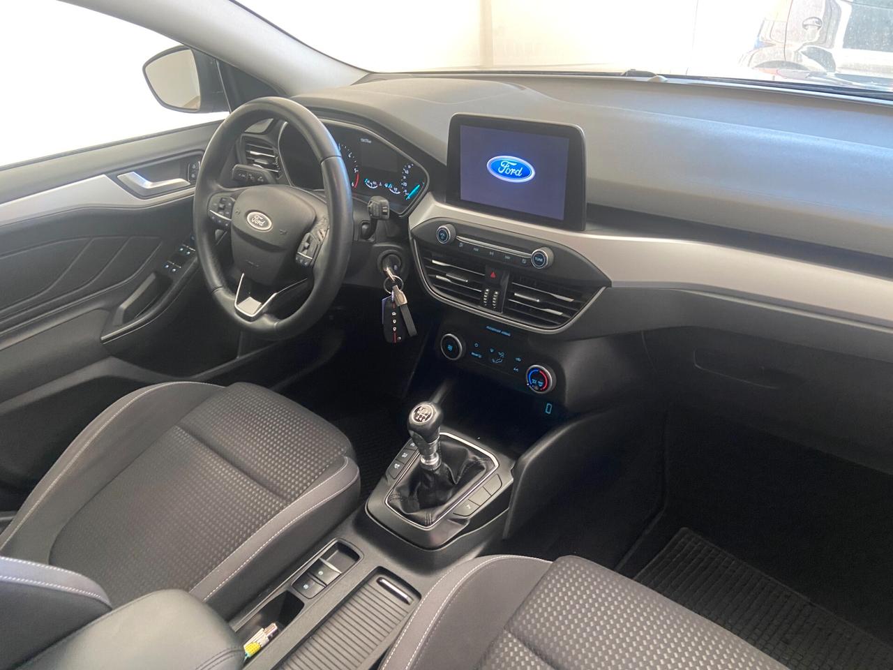 Ford Focus 1.5 Titanium 120 cv