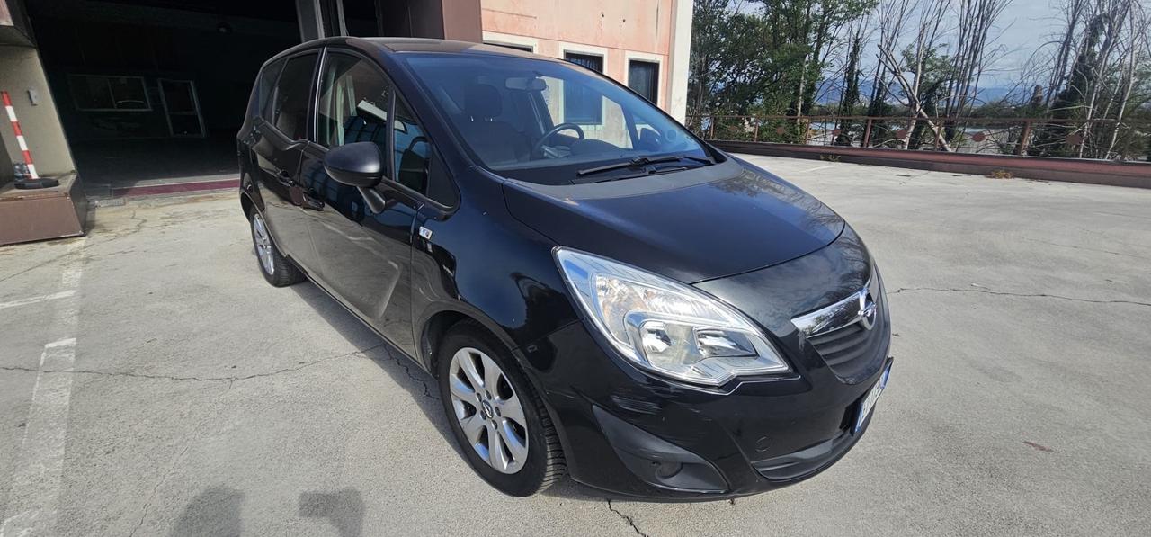 Opel Meriva 1.3 CDTI 95CV ecoFLEX Cosmo