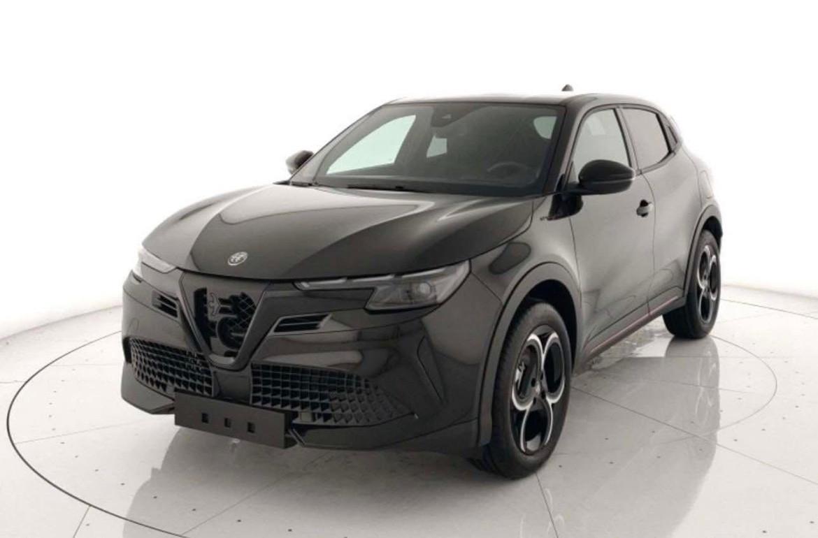 Alfa Romeo Junior 1.2 145 CV Hybrid eDCT6 Ti AUTO A NOLEGGIO