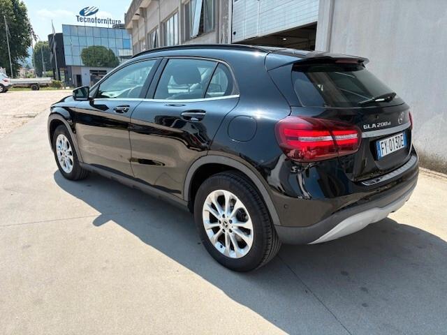 Mercedes-benz GLA 200 GLA 200 d Automatic Sport