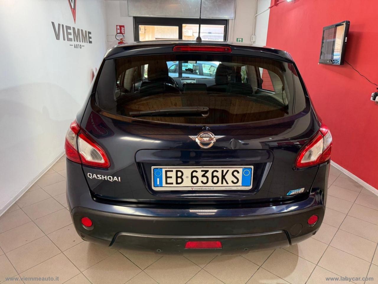 NISSAN Qashqai 2.0 dCi DPF Tekna