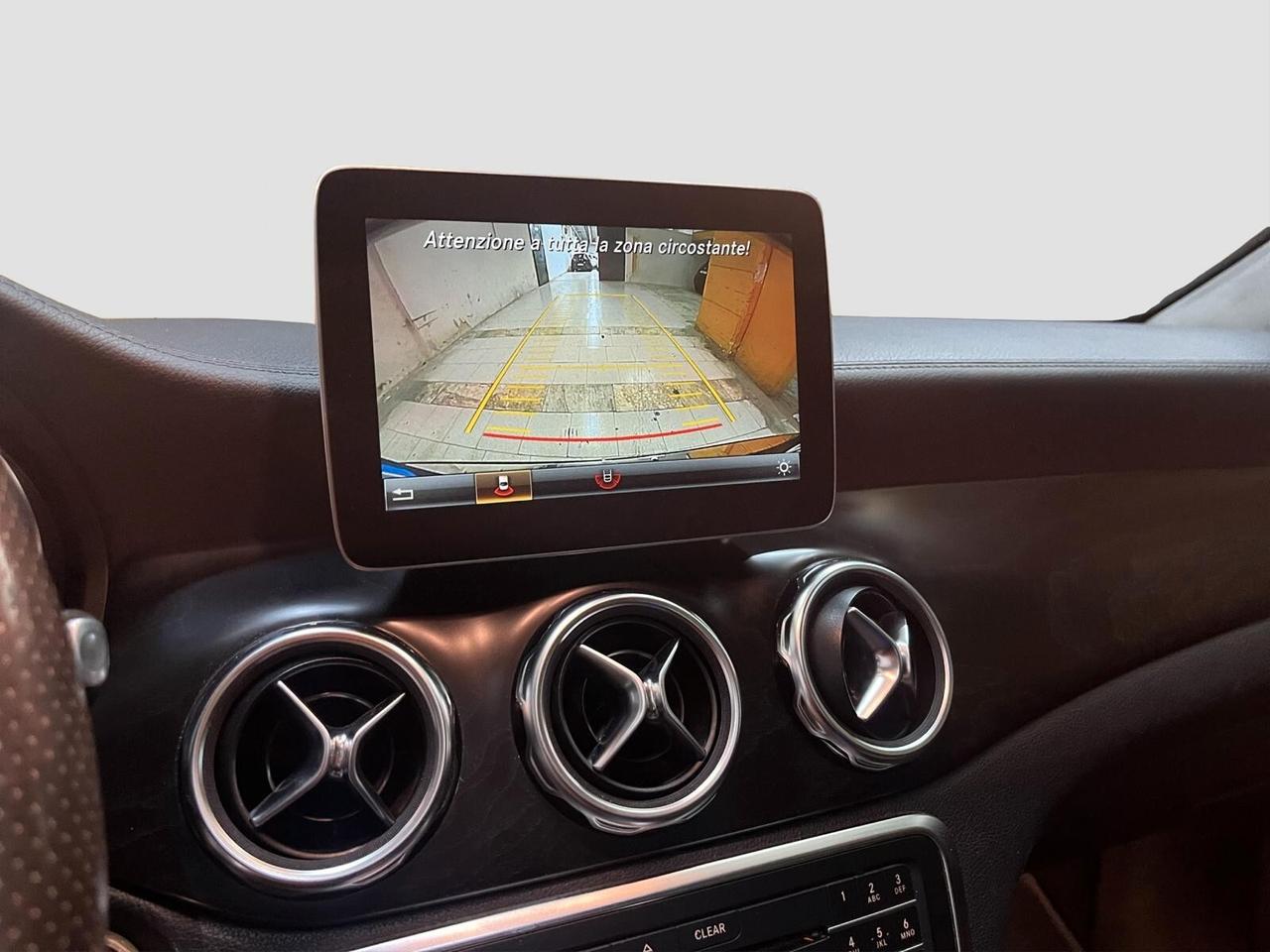 Mercedes-benz GLA 200 d Automatic Premium TETTO 2017