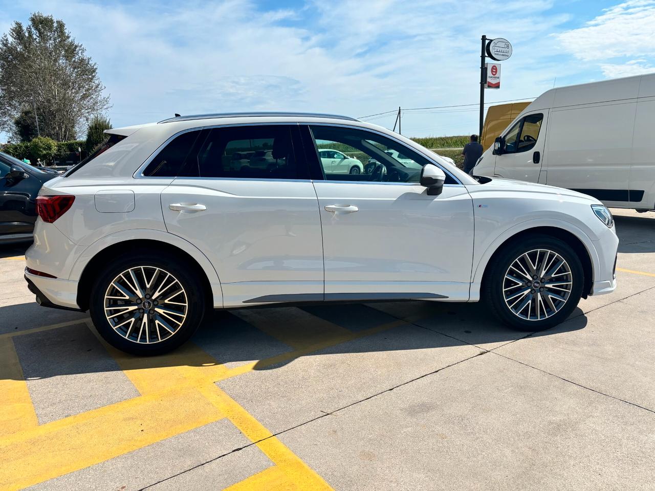 Audi Q3 35 TFSI S tronic line edition
