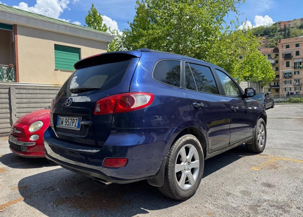 Hyundai Santa Fe 2.2 CRDi VGT Dynamic Top 7 p.ti
