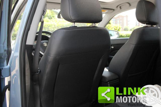 SUZUKI Vitara 1.5 Full-Hybrid 102 CV Starview BiColor 2WD A/T