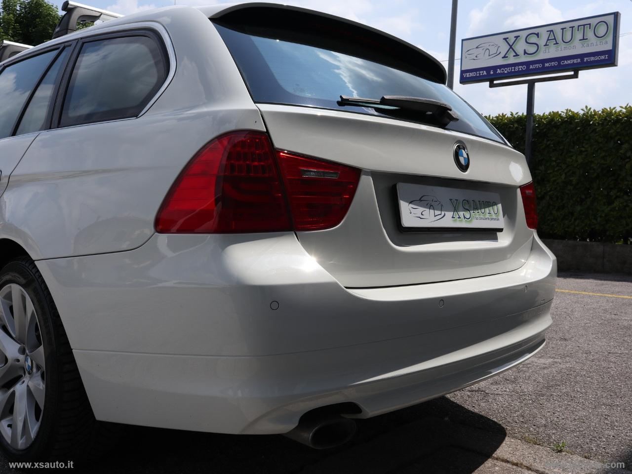 BMW 320d xDrive Touring Attiva