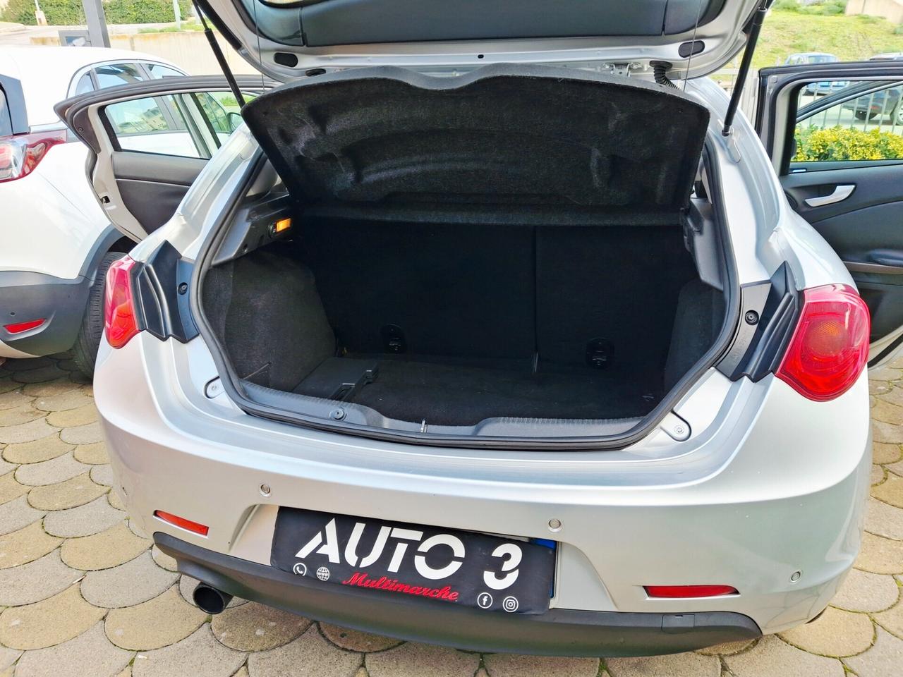 Alfa Romeo Giulietta 1.6 JTDm-2 105 CV Distinctive