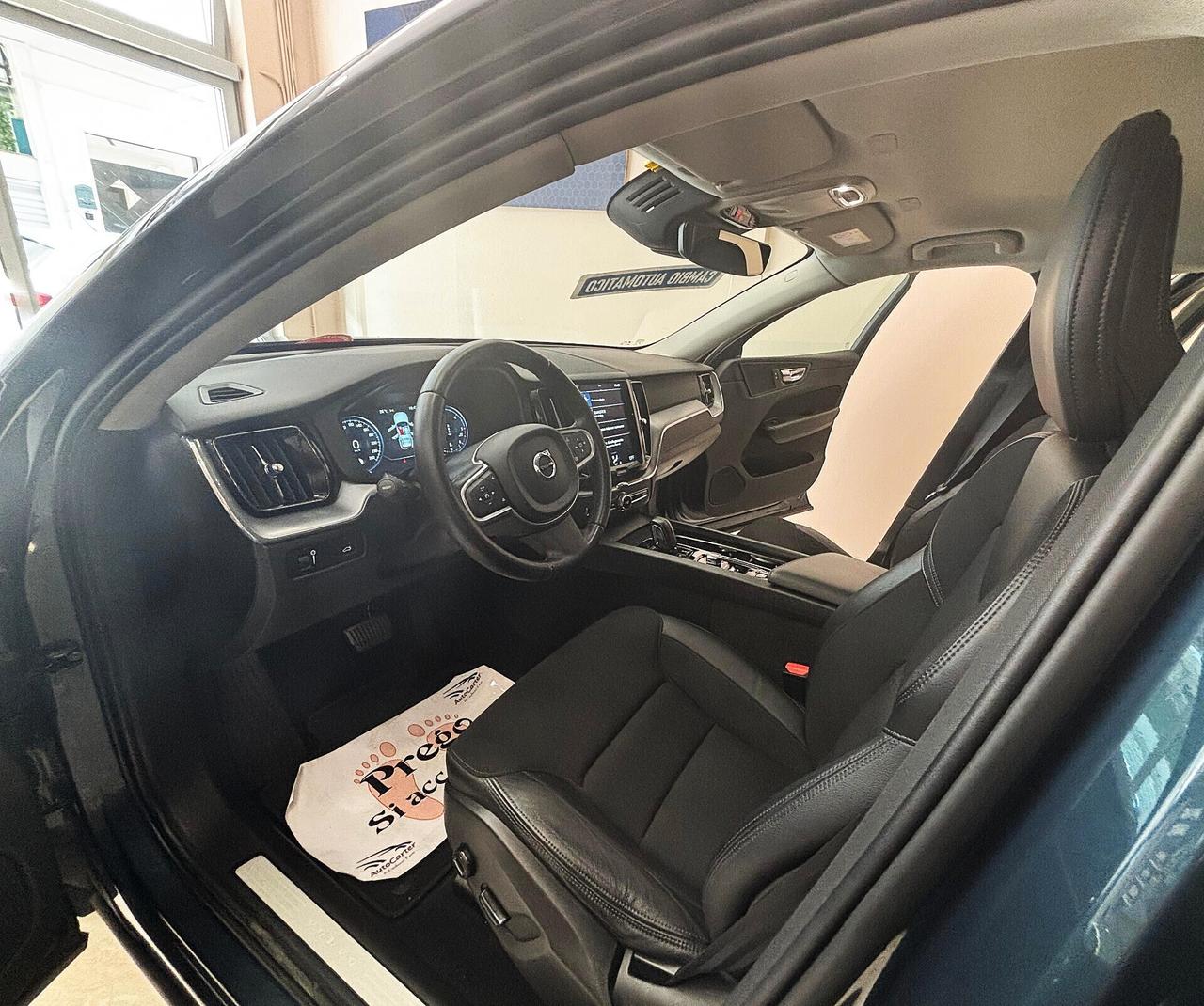 Volvo XC60 2.0 197CV 4WD **UNICO PROPRIETARIO**