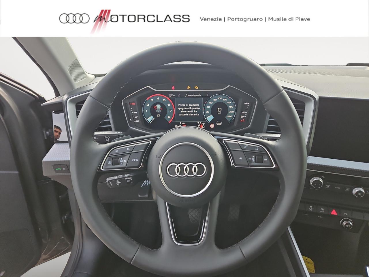 Audi A1 sportback 30 1.0 tfsi 116cv identity black s tronic