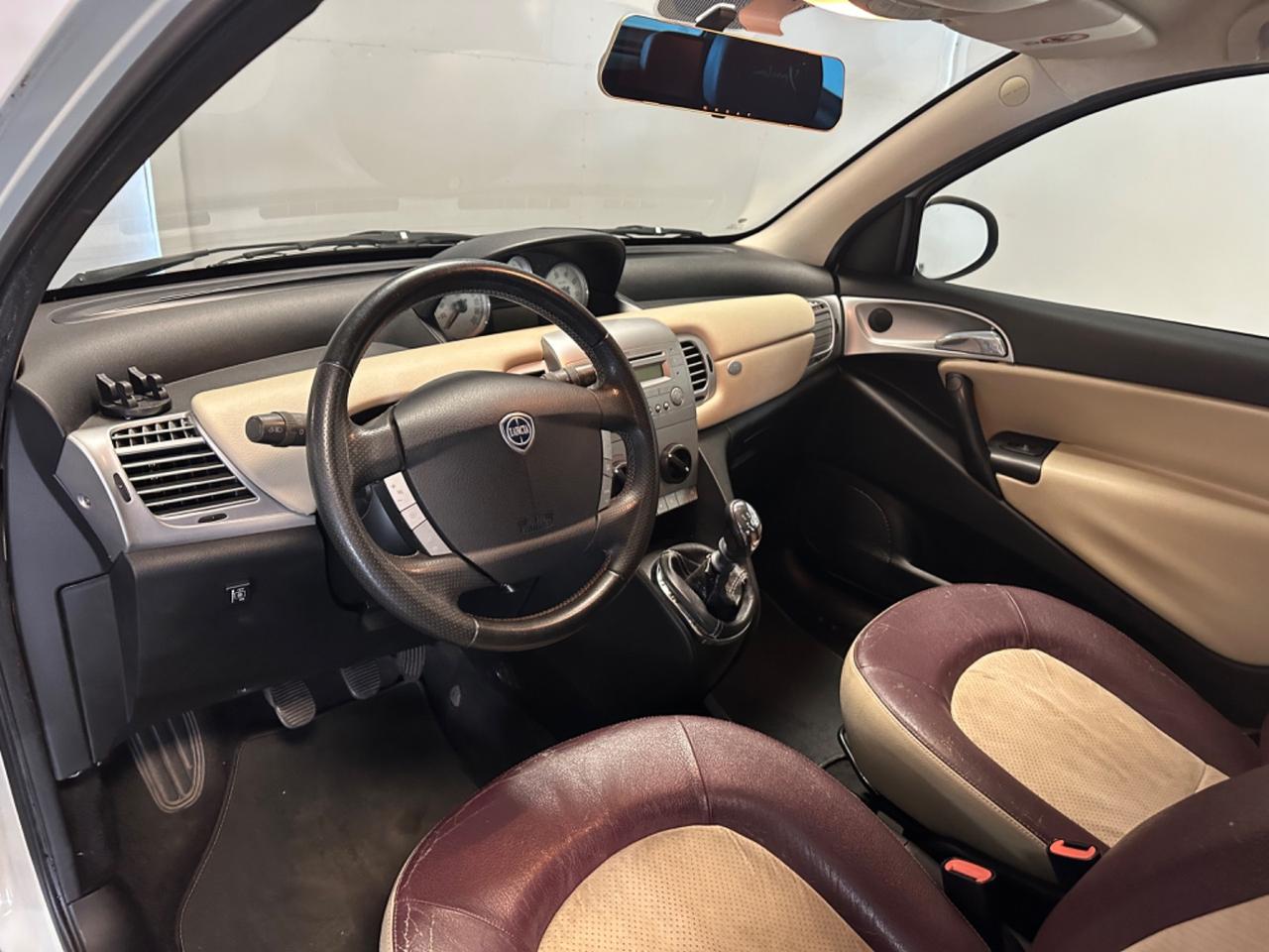 LANCIA YPSILON 1.4 GPL ECOCHIC 77CV NEOPATENTATI