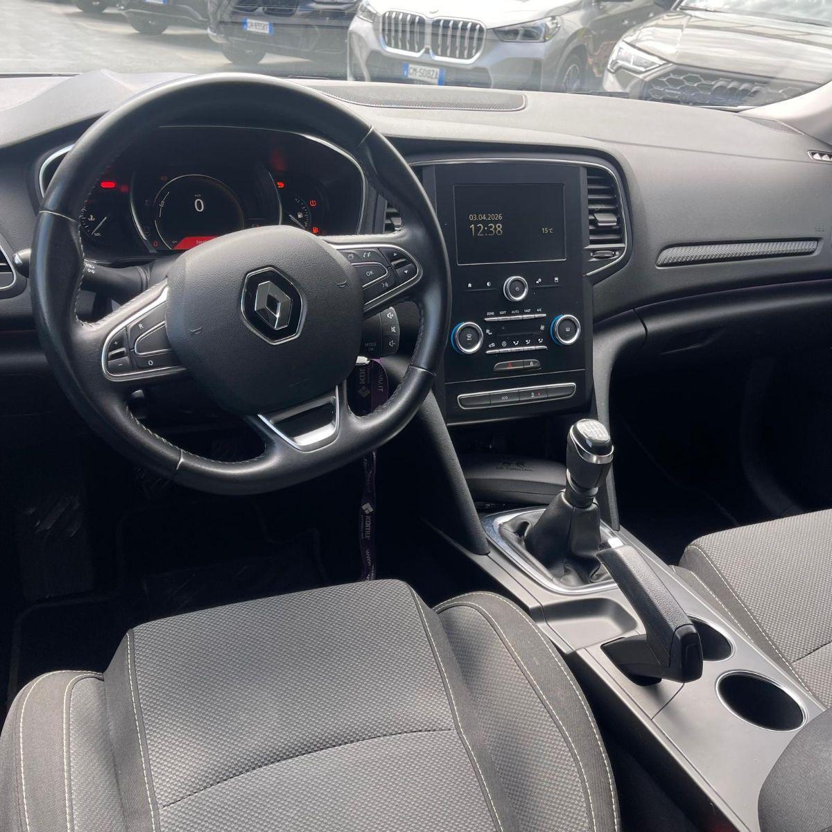 RENAULT - Mégane SporTour Sporter dCi