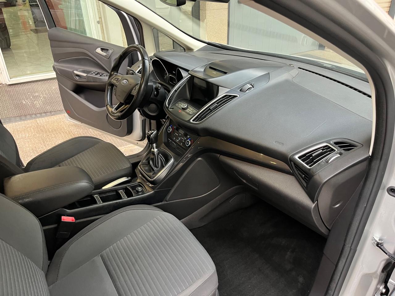 Ford C-Max 1.5 TDCi Titanium