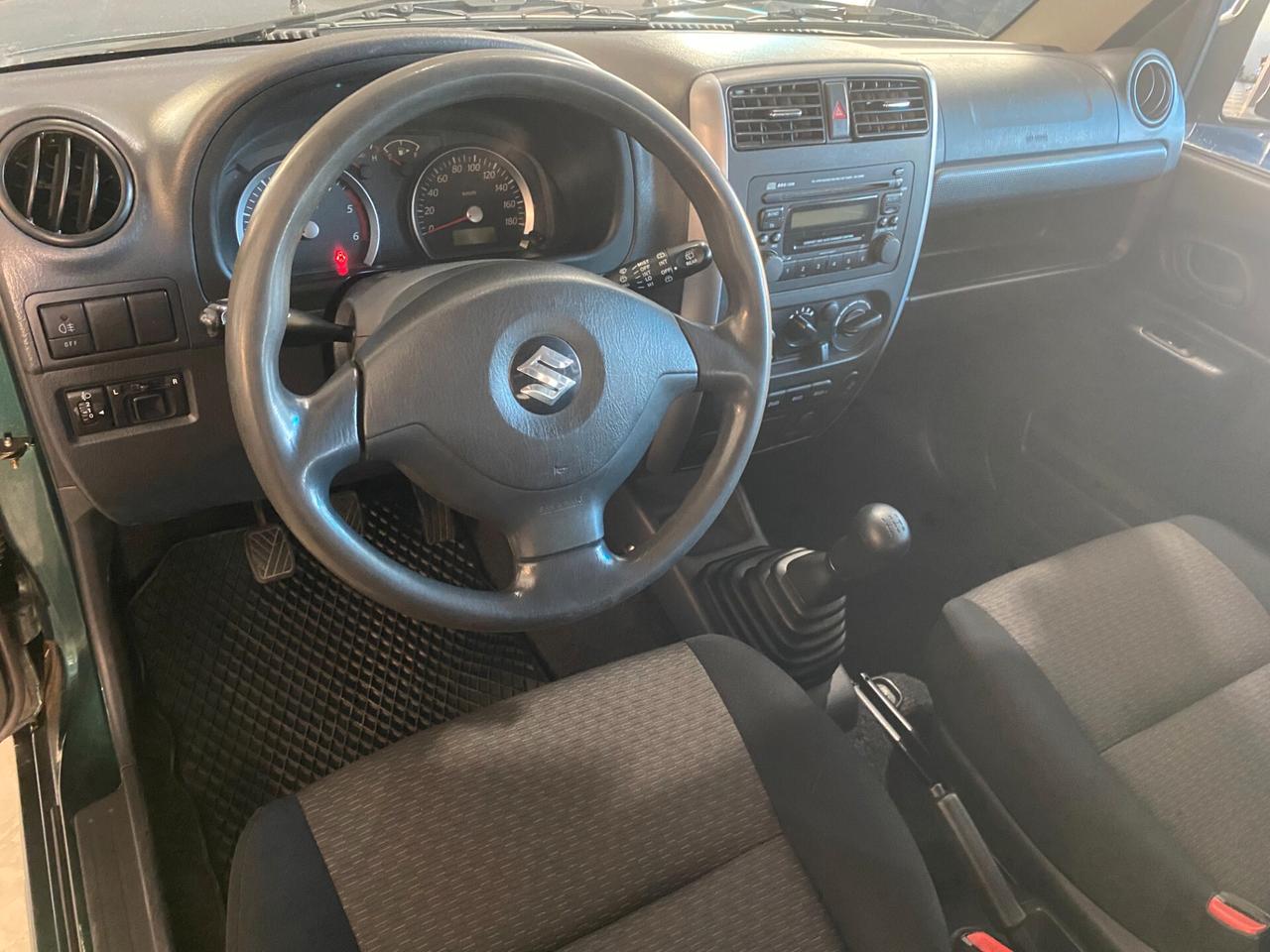 Suzuki Jimny 1.5 DDiS 4WD Gancio traino-2008