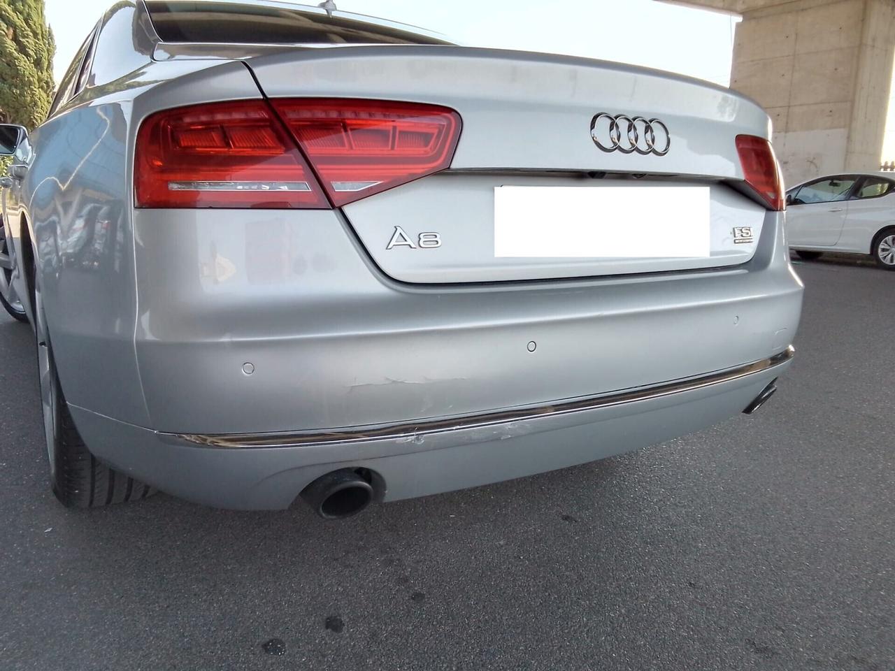 Audi A8 4.2 V8 FSI quattro tiptronic