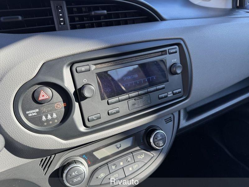 Toyota Yaris Hybrid 1.5 Hybrid Cool