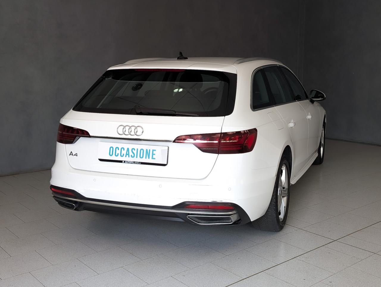 Audi A4 30 TDI MHEV 136cv S-tronic Business Advanced