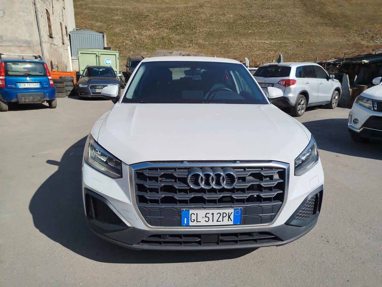 Audi Q2 35 TDI quattro S tronic Business