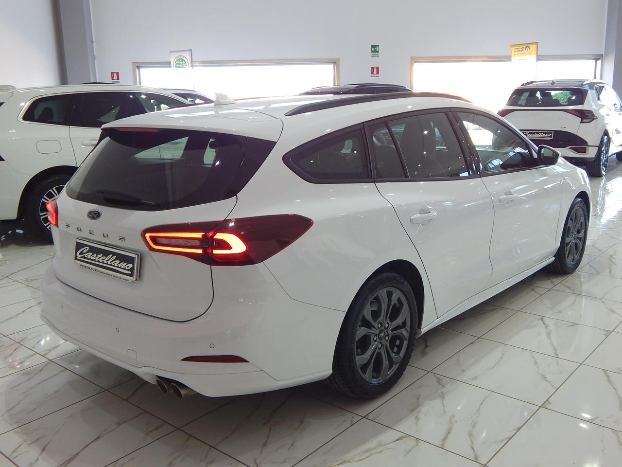 Ford Focus SW 1.5 ecoblue ST-Line 120cv Aut. NAVI-CARPLAY-PARK-LED