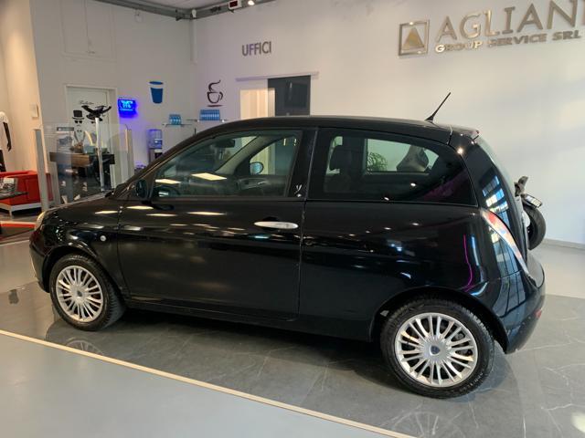 LANCIA Ypsilon 1.2 Versus "VETTURA PER NEOPATENTATI"