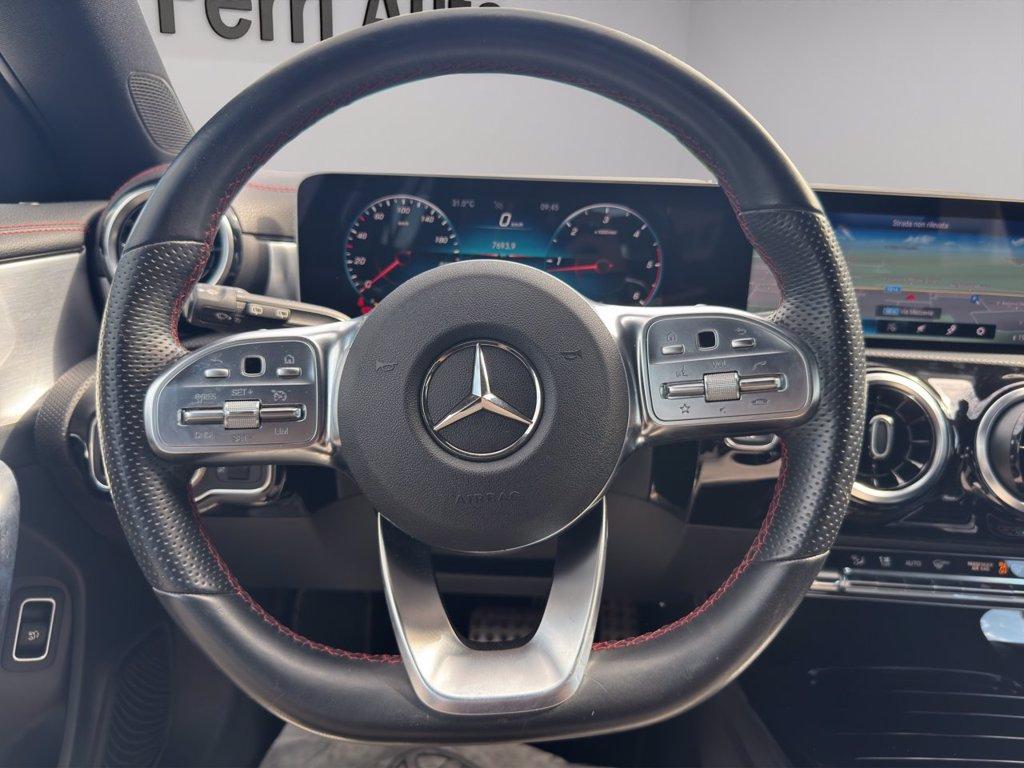 MERCEDES Cla shooting brake 200 d premium auto del 2019
