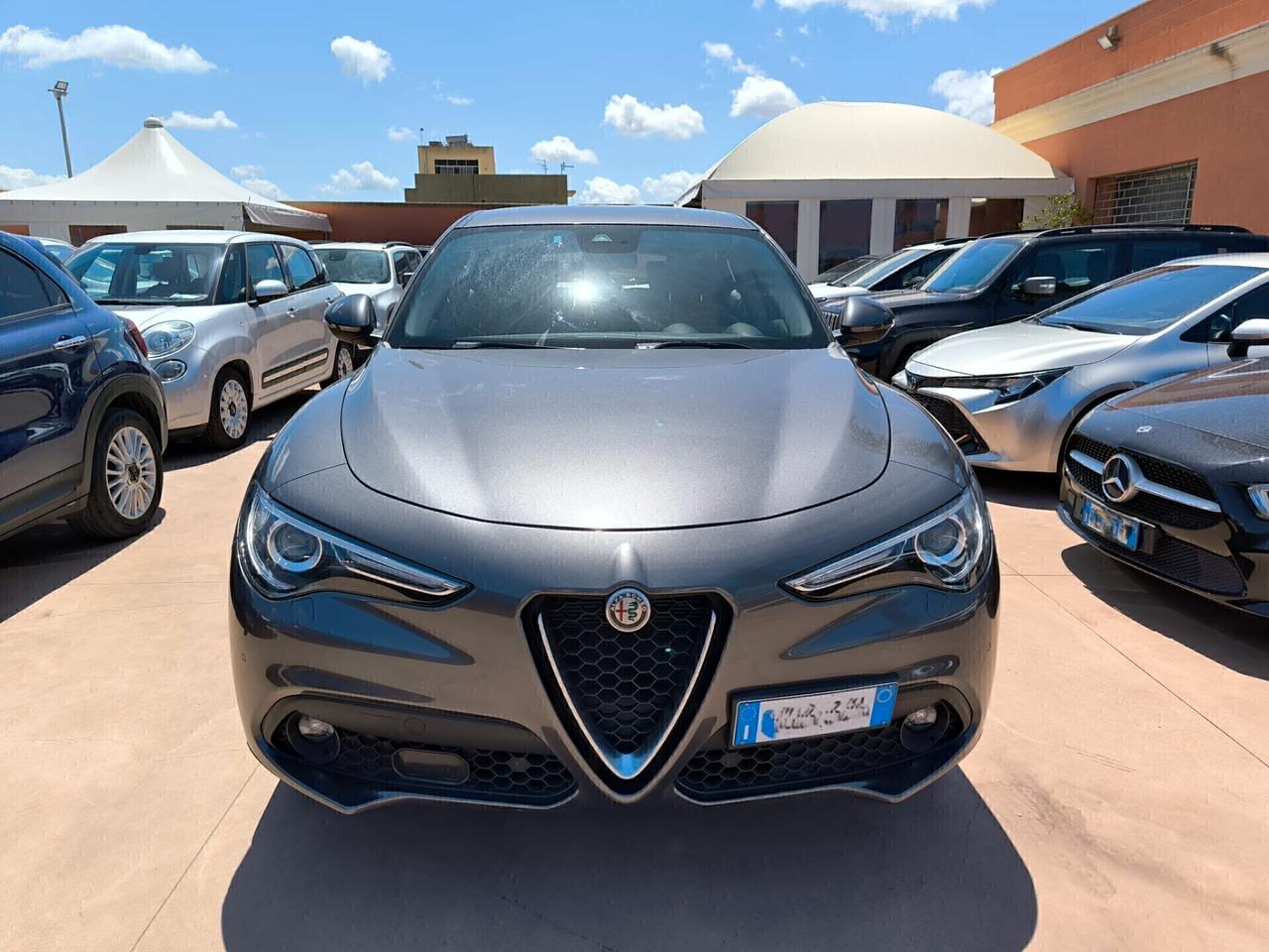 Alfa Romeo Stelvio 2.2 Turbodiesel 160 CV AT8 RWD Business