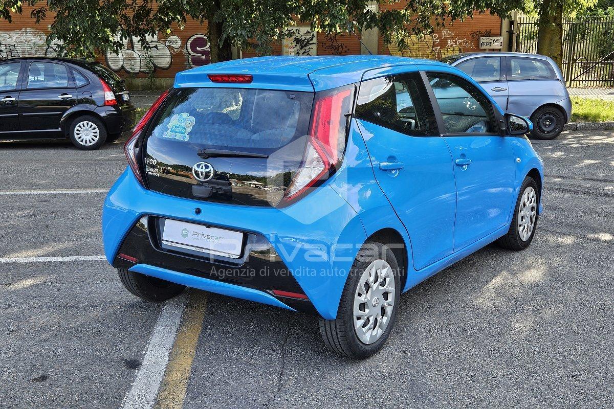 TOYOTA Aygo Connect 1.0 VVT-i 72 CV 5 porte x-play