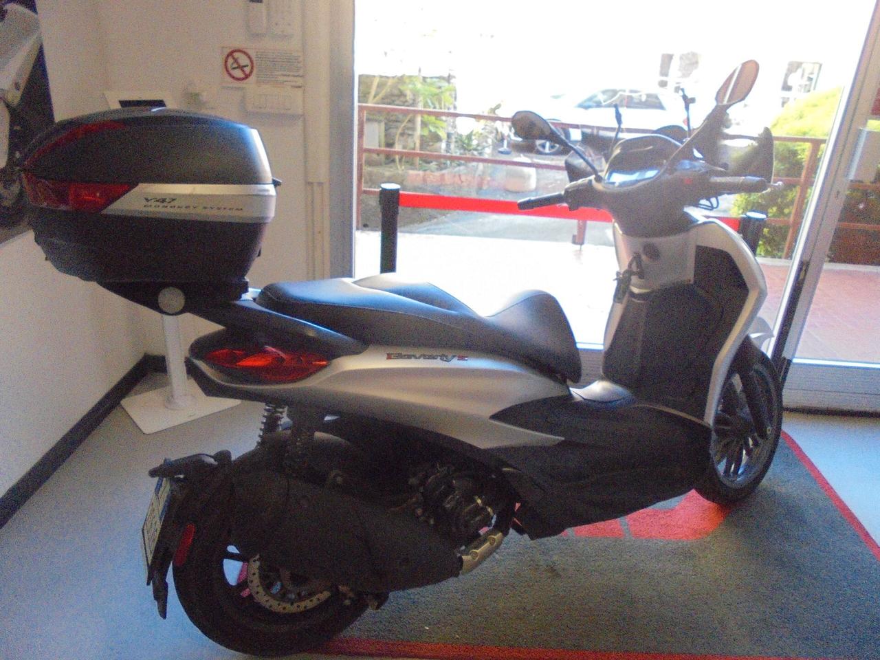 Piaggio Beverly 300 i.e. S ABS