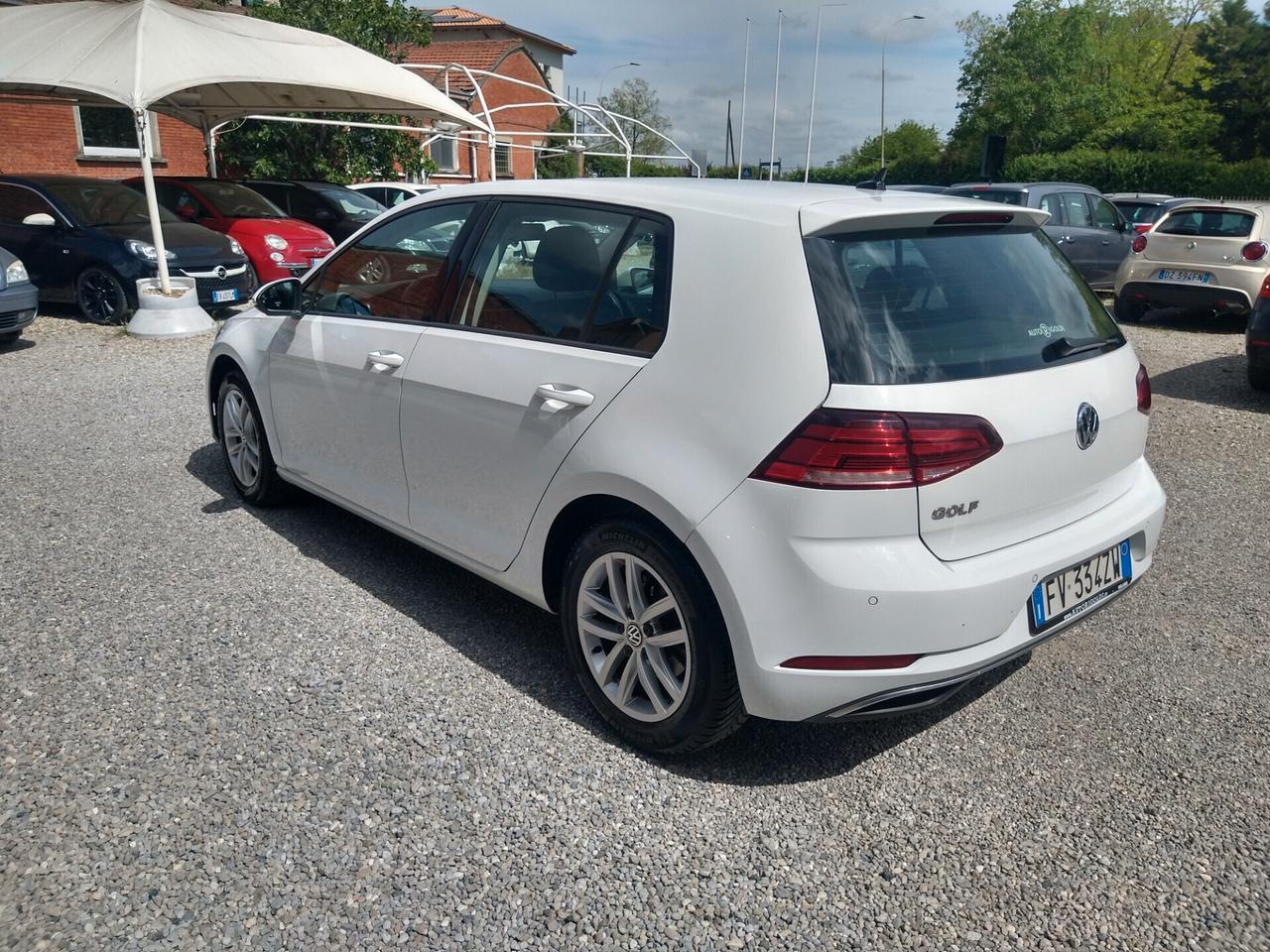 Volkswagen Golf 1.0 TSI 115 CV 5p. Trendline BlueMotion Technology