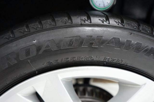 RENAULT Clio TCe 90 CV 5 porte Business