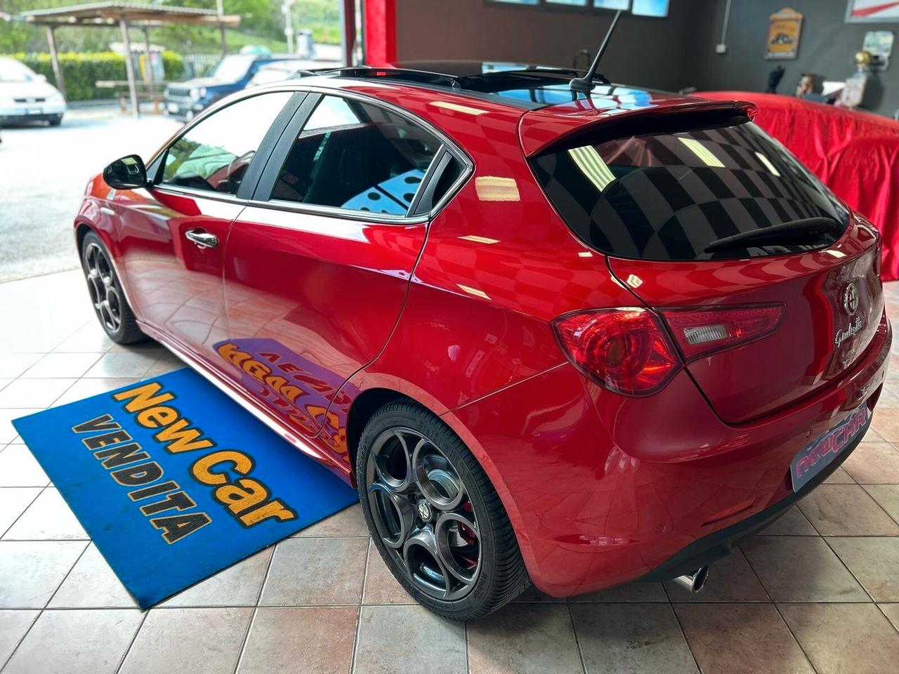 Alfa Romeo Giulietta 1750 Turbo TCT Quadrifoglio Verde