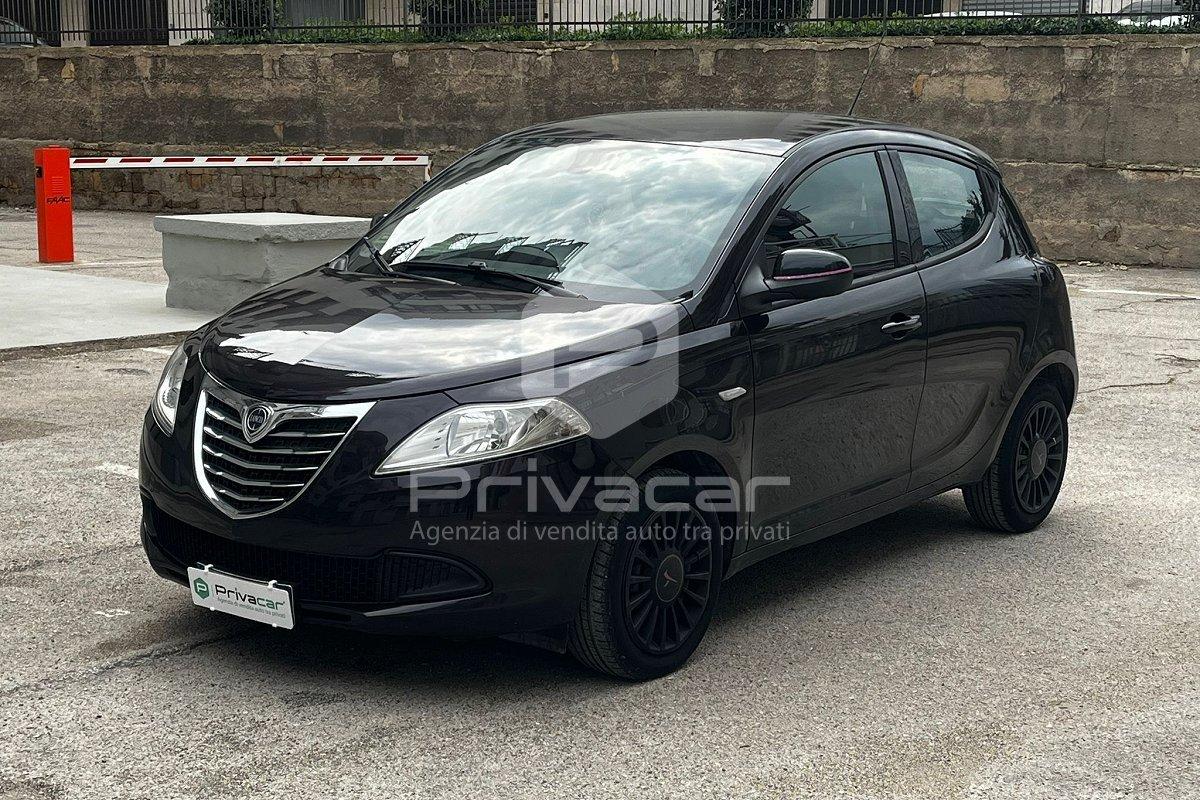 LANCIA Ypsilon 1.3 MJT 16V 95 CV 5 porte S&S Silver