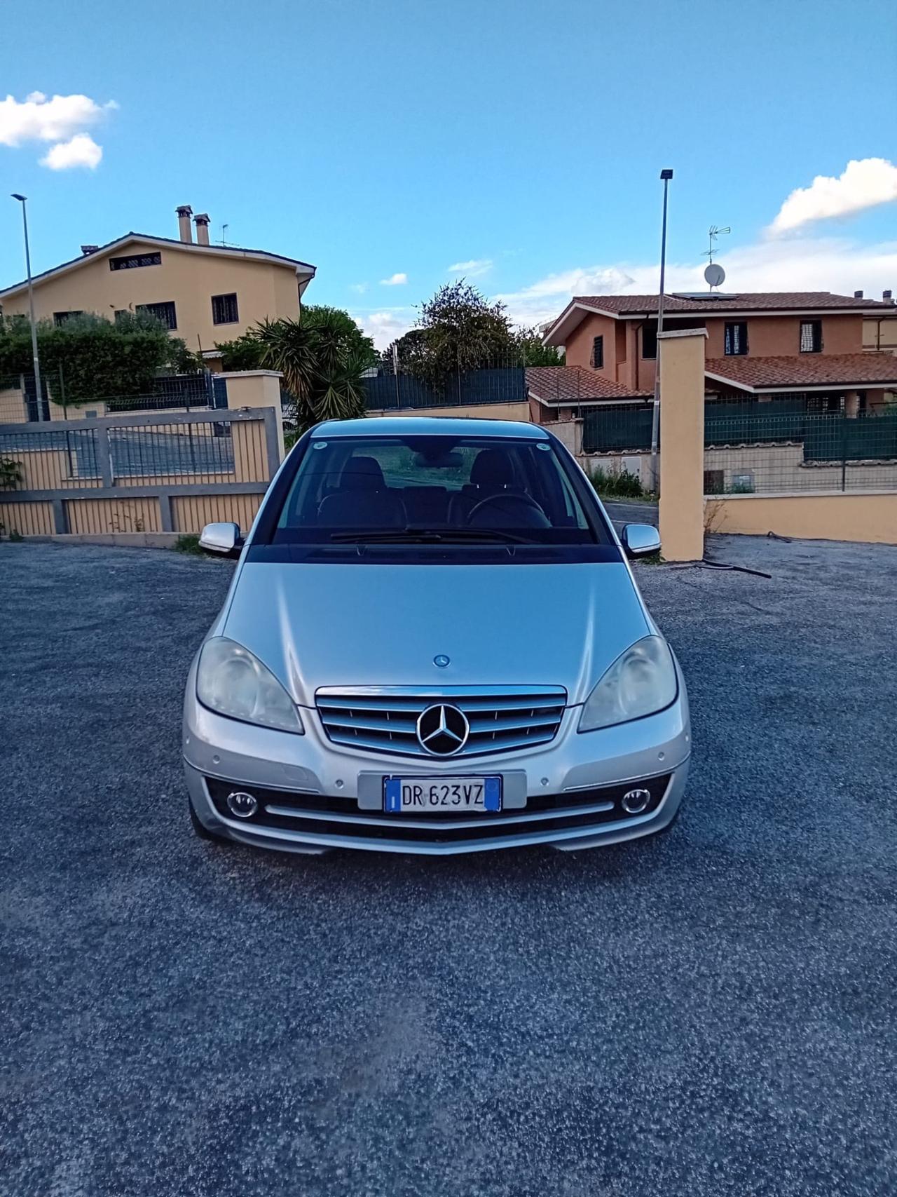 Mercedes-benz A 150 A 150 BlueEFFICIENCY Coupé Avantgarde