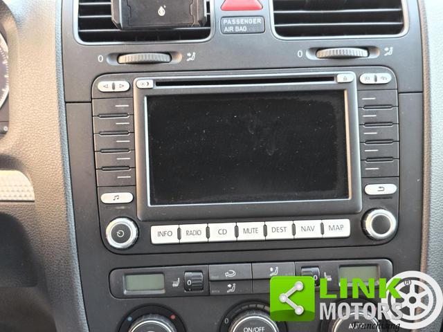 VOLKSWAGEN Golf 3.2 VR6 4mot. 3p. DSG R32