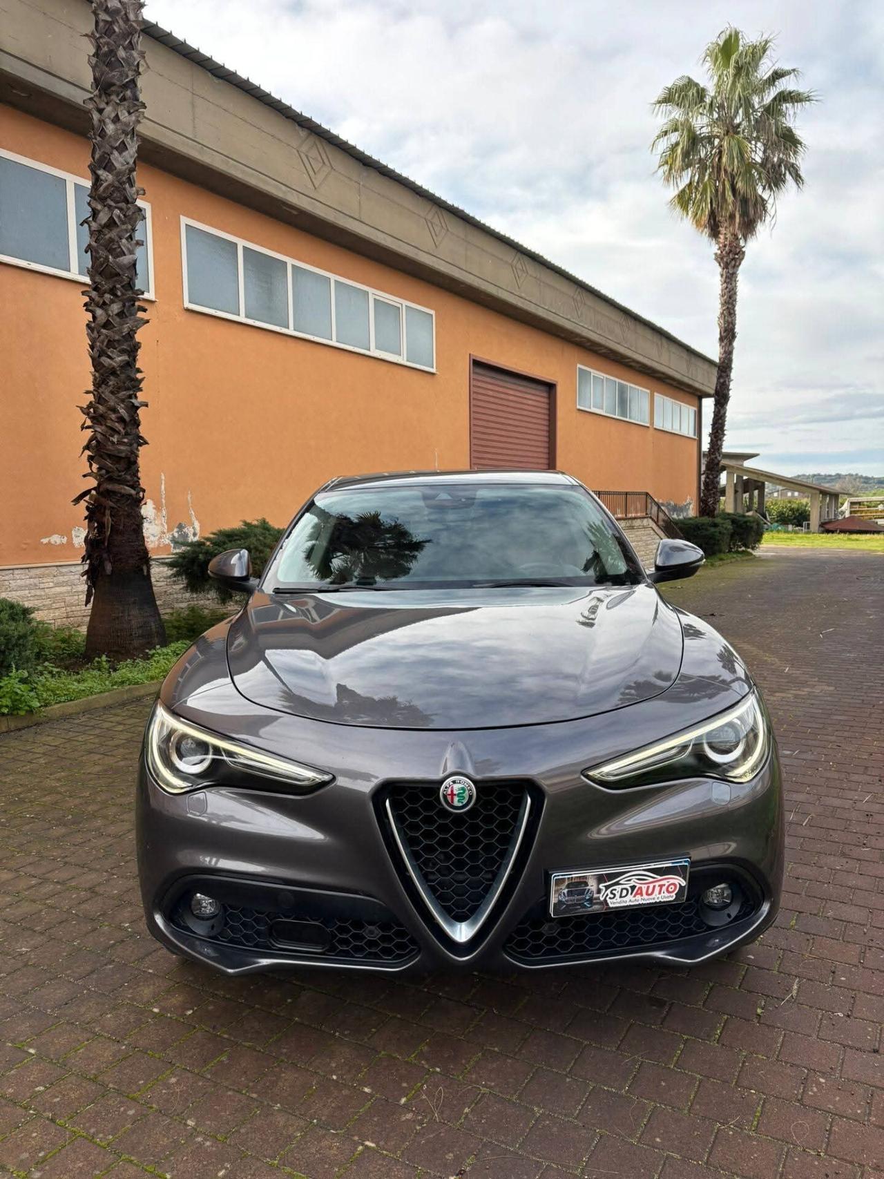 Alfa Romeo Stelvio 2.2 Turbodiesel 210 CV AT8 Q4 Executive