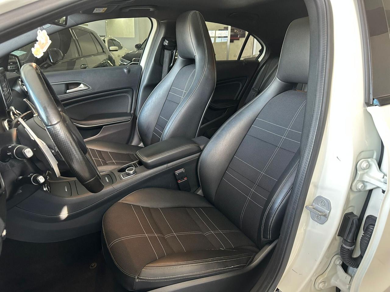 Mercedes-benz Classe A 180 CDI 109cv TETTO APRIBILE FULL LED