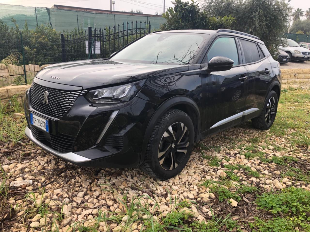 Peugeot 2008 PureTech 100 S&S Allure