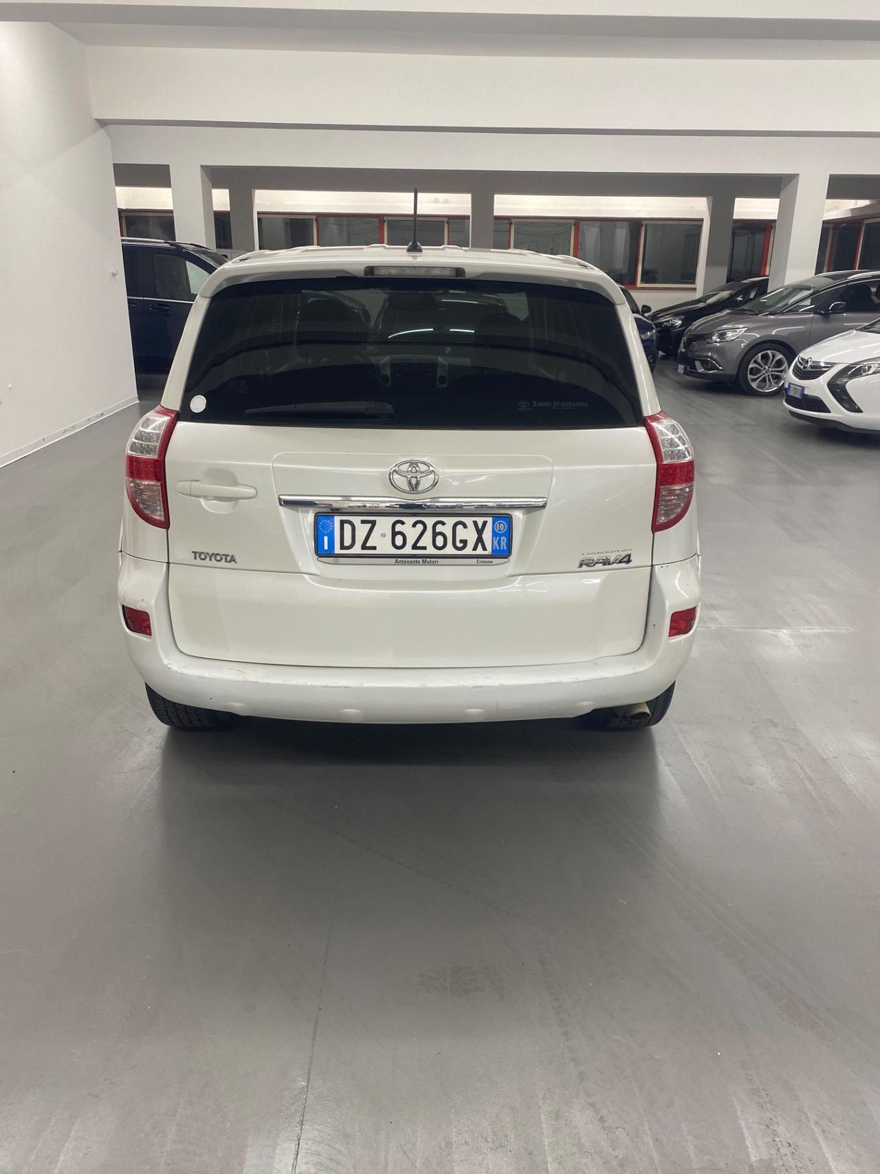 Toyota RAV 4 RAV4 2.2 D-4D 150 CV DPF Exclusive