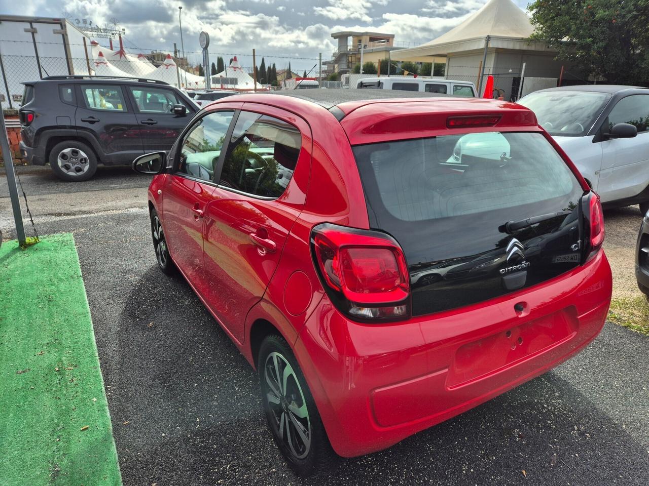 Citroen C1 PureTech 82 5 porte Shine