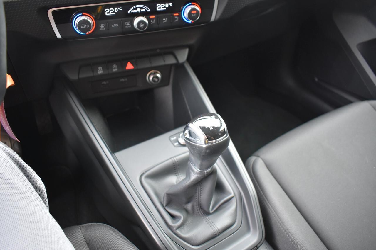 Audi A1 Sportback Restayling 1.0 tfsi 25