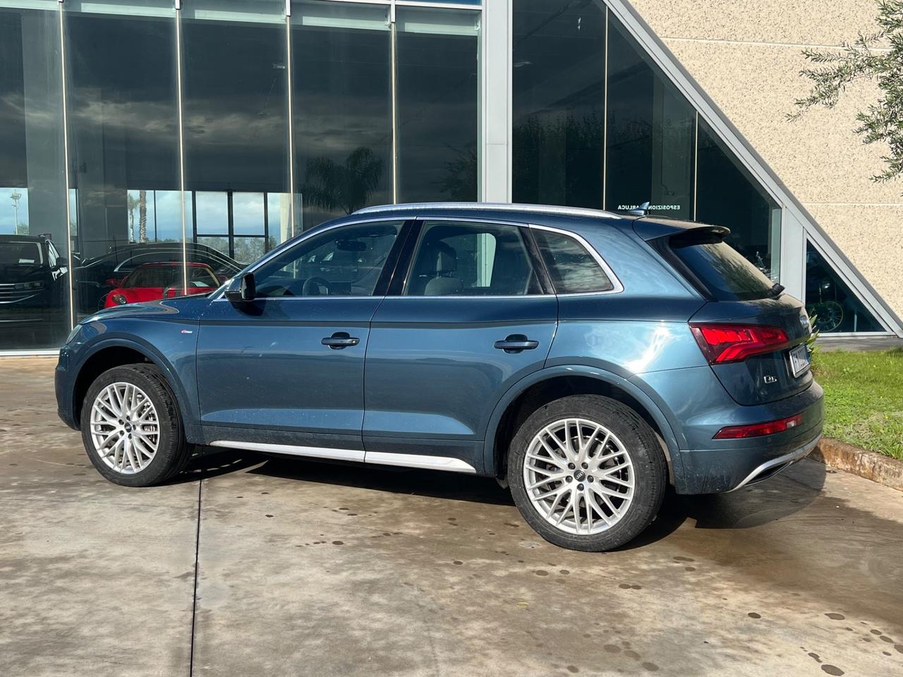 Audi Q5 2.0 TDI 190 CV quattro S tronic Business Sport