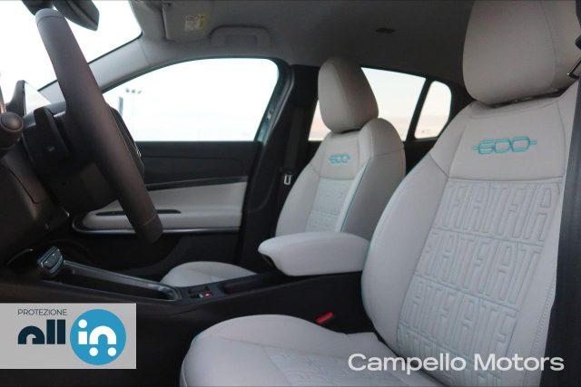 FIAT 600 600 1.2 Hybrid 136cv La Prima