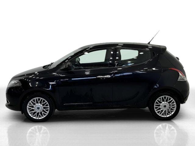 LANCIA Ypsilon 1.2 69 CV 5p Gold - NEOPAT. - Sens. P. - Bluetooth